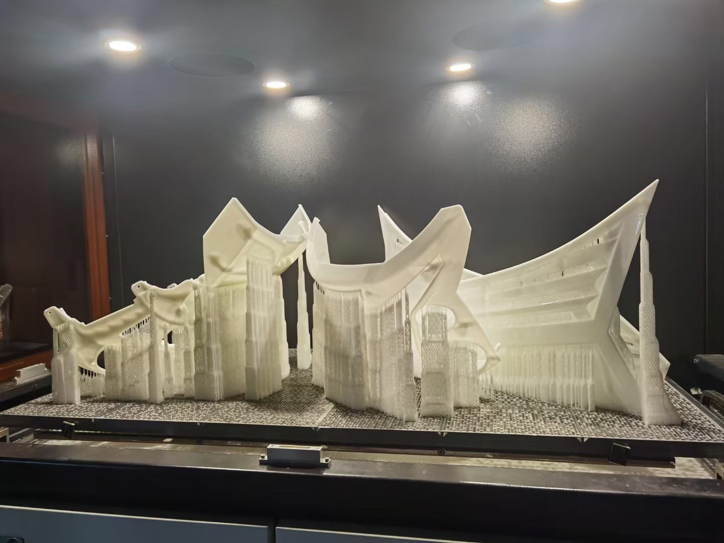 工業級超大尺寸3D打印機&mdash;&mdash;3DSL-1600型光固化3D打印機